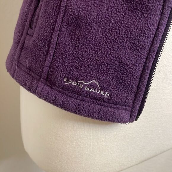 Eddie Bauer® - “dog mom” custom Antlia - Ladies Fleece Vest | purple | size L - Picture 8 of 10